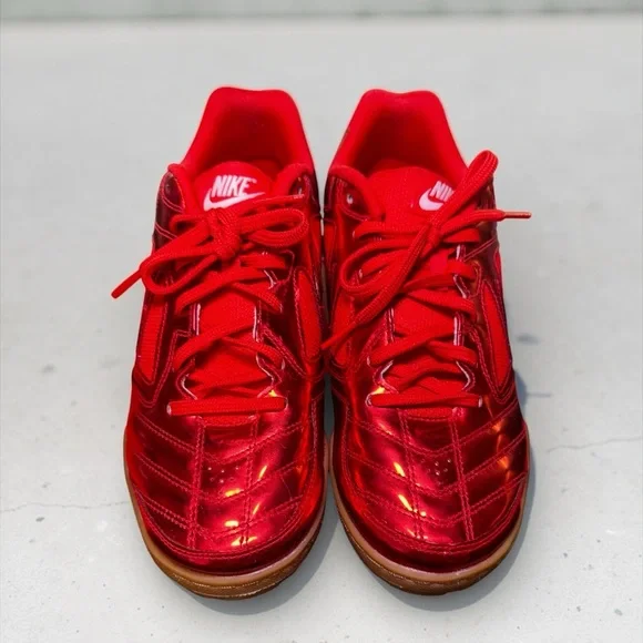 Nike Red Gato - Picture 1 of 9